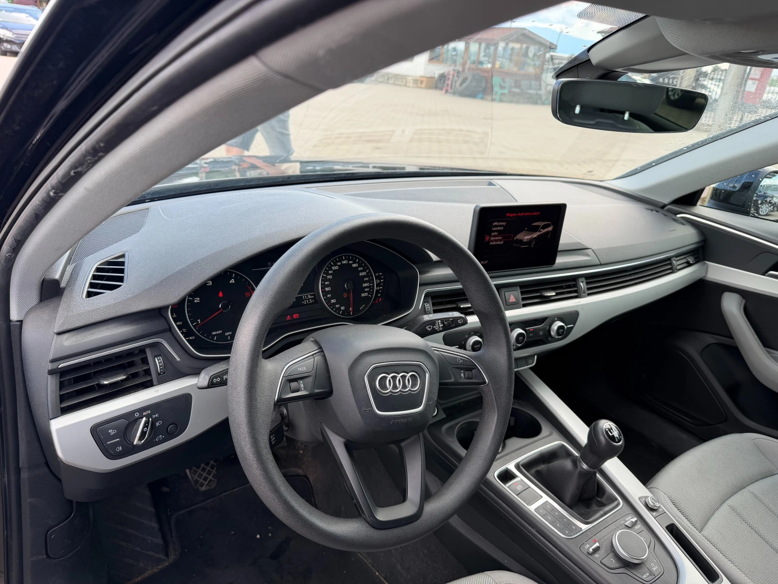Audi A4 2.0TDI NAVI EURO 6, снимка 11 - Автомобили и джипове - 55043136