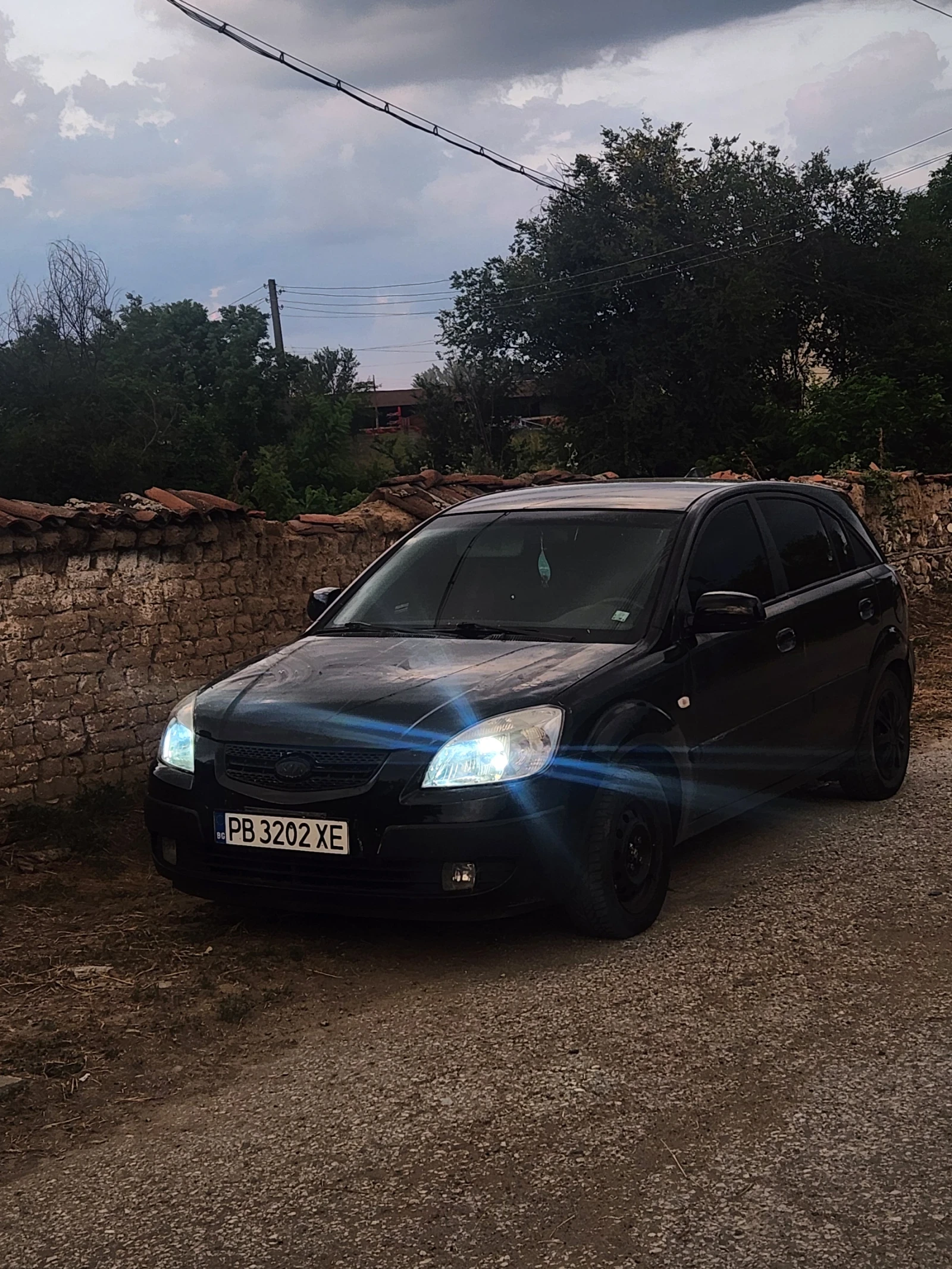 Kia Rio, снимка 4 - Автомобили и джипове - 55080877