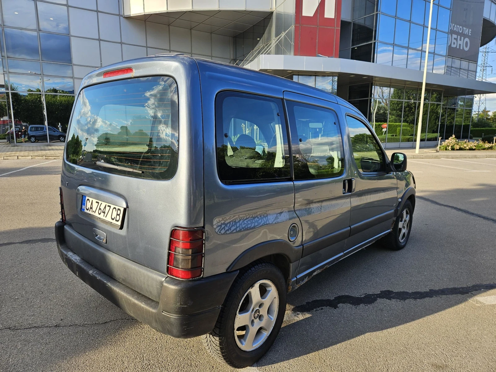 Peugeot Partner, снимка 3 - Автомобили и джипове - 55180370