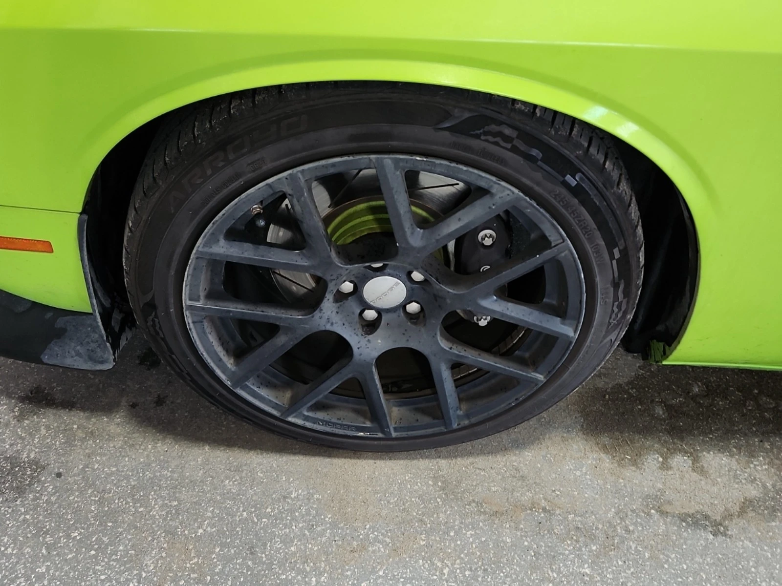 Dodge Challenger 6.4L 8cyl Rear Wheel Drive | Mobile.bg � ����������� 6