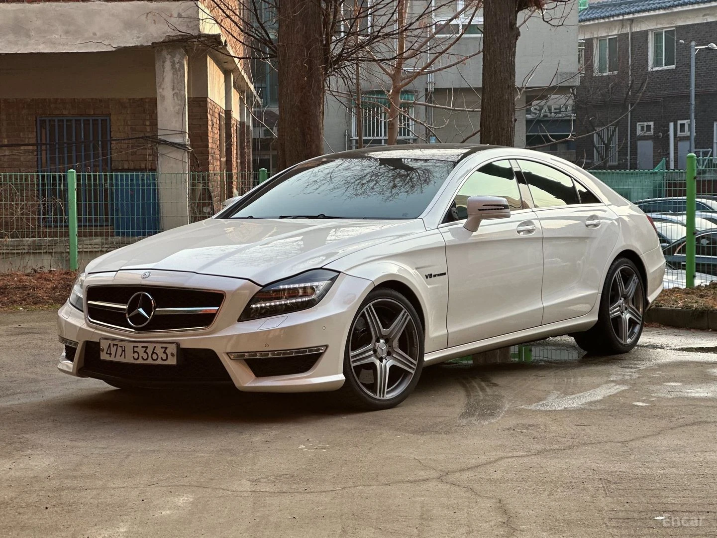 Mercedes-Benz CLS 63 AMG КОЖА* ПОДГРЕВ* ОБДУХВ* BURMASTER* ПАНОРАМА