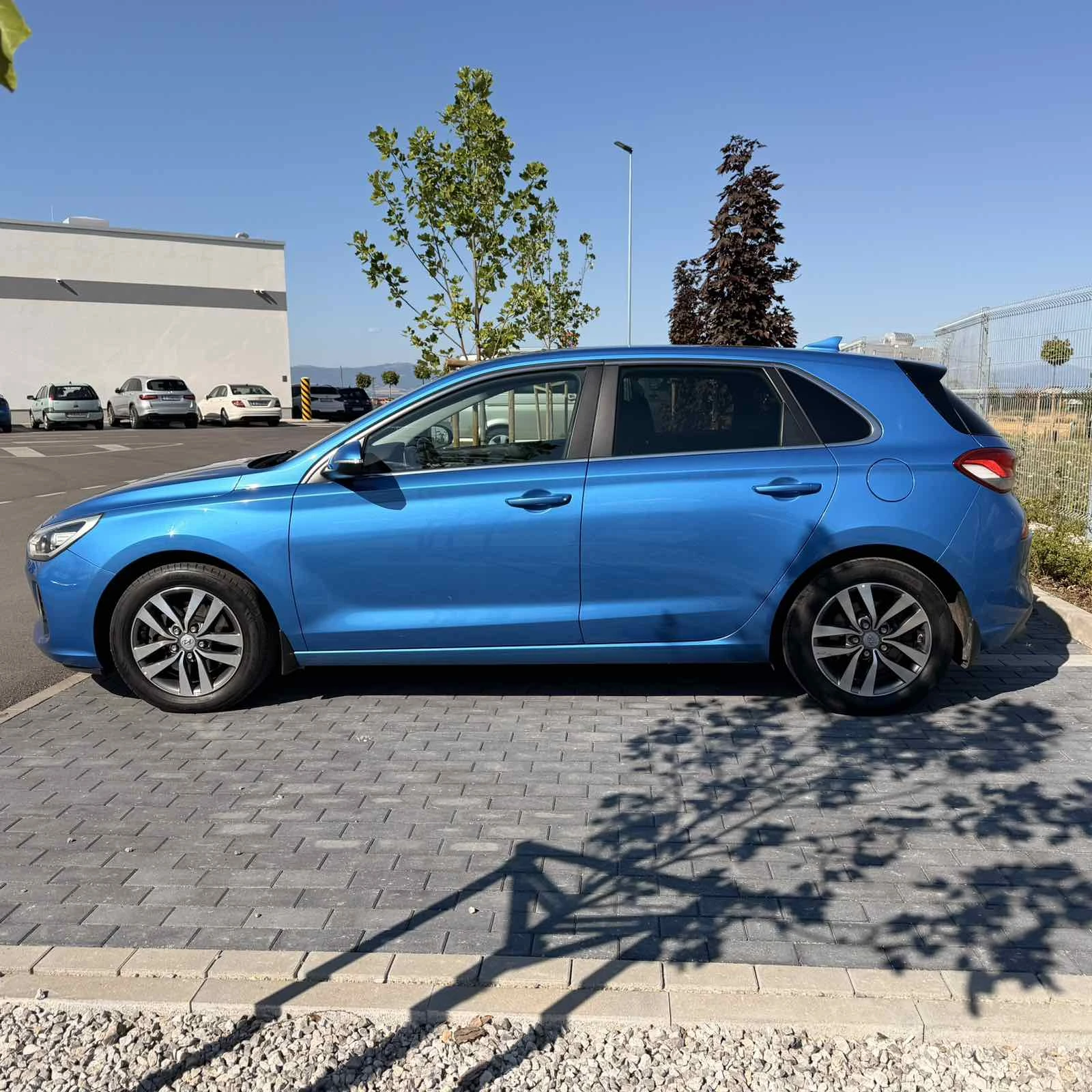 Hyundai I30 1.6 CRDi, снимка 4 - Автомобили и джипове - 55646791