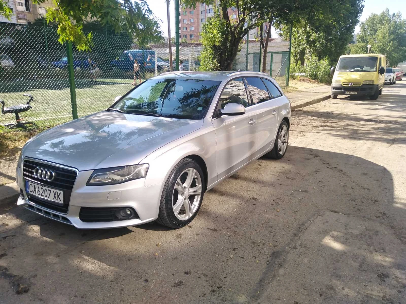 Audi A4 2.7, снимка 12 - Автомобили и джипове - 55667195