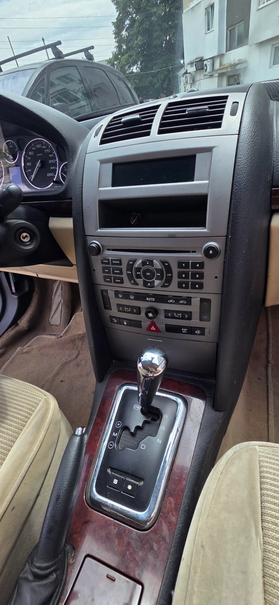 Peugeot 407, снимка 8 - Автомобили и джипове - 55746094