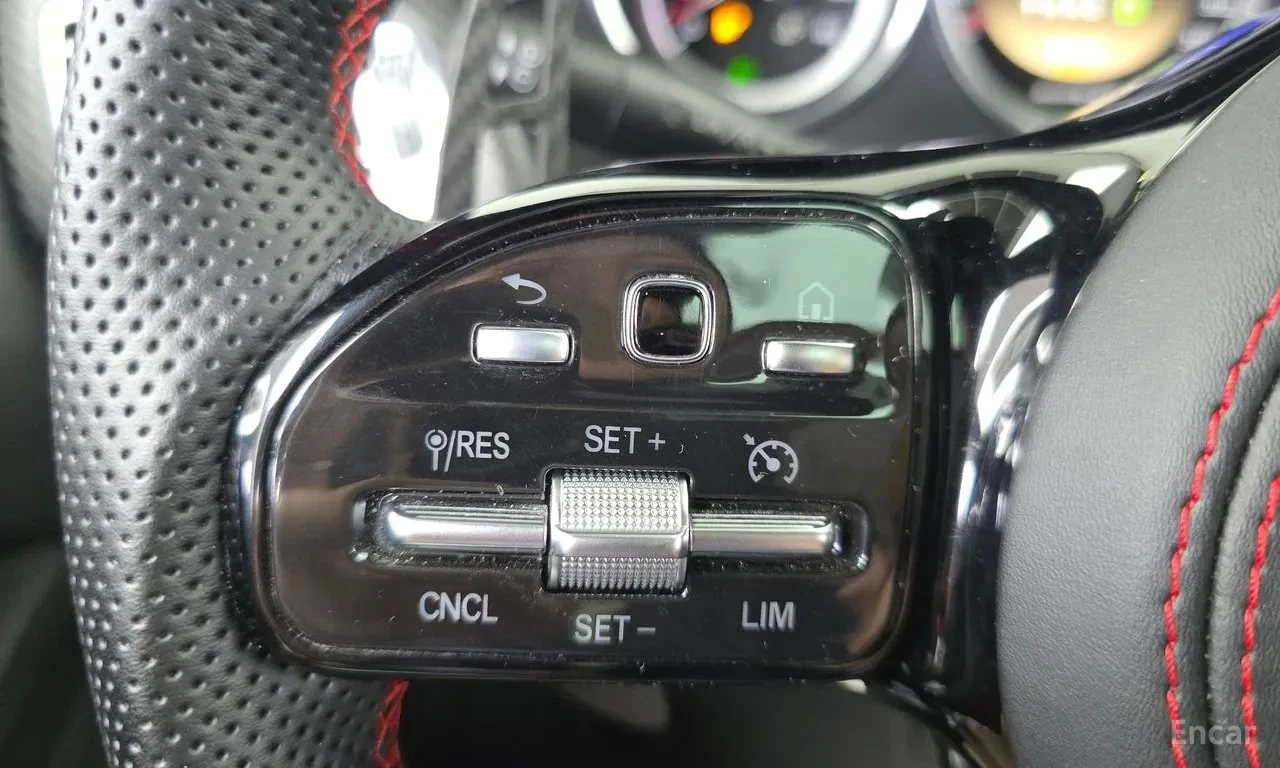 Mercedes-Benz CLS * CLS63 AMG * ЦЕНА ДО БГ, снимка 16 - Автомобили и джипове - 55822607