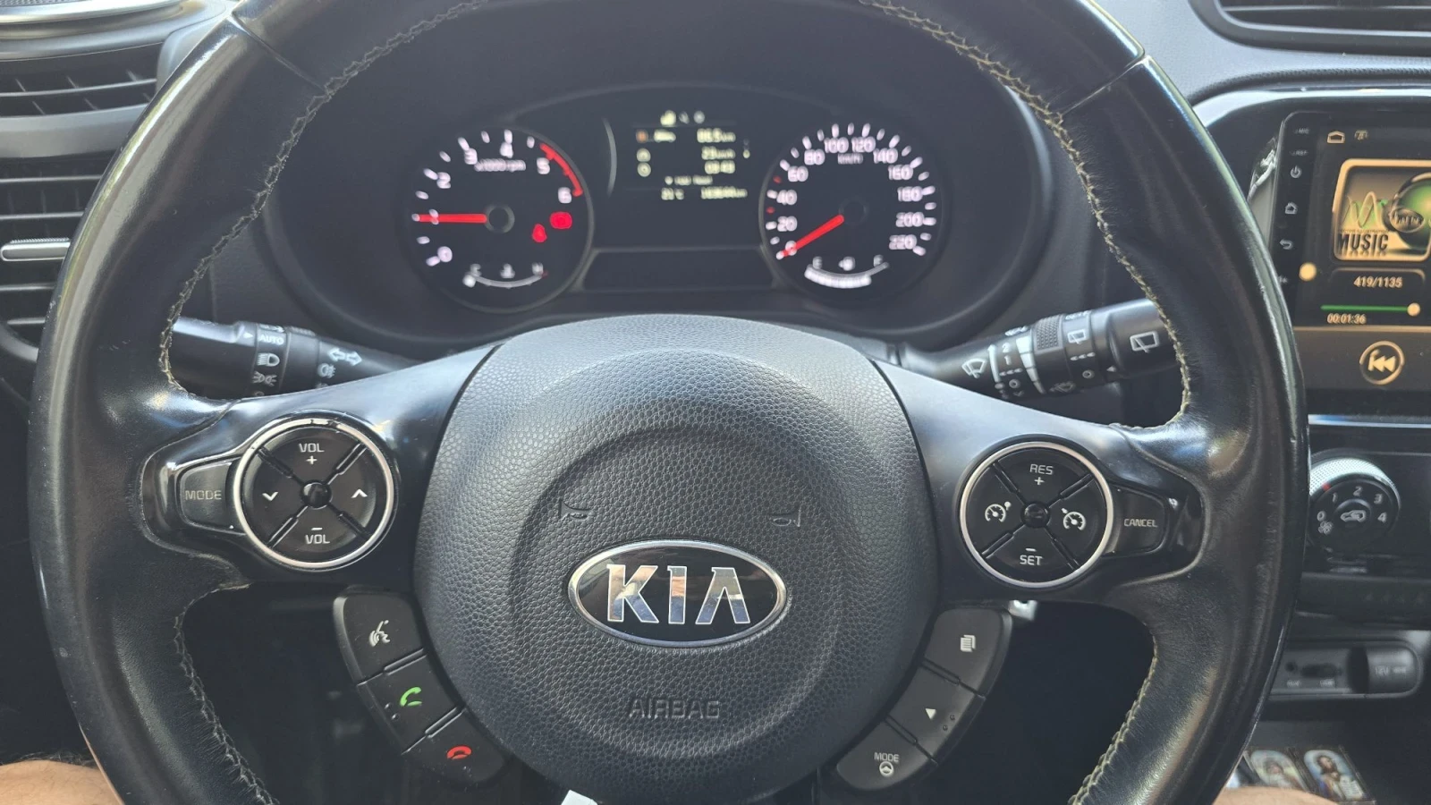 Kia Soul 1.6 SRDI Euro5B, снимка 11 - Автомобили и джипове - 55947916
