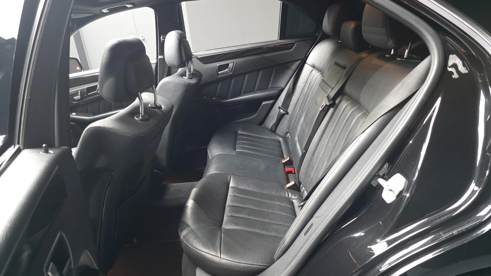 Mercedes-Benz E 350 4Matic * DIS * 360 * ����� * ���� | Mobile.bg � ����������� 9
