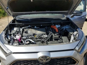 Toyota Rav4 PHEV* XSE* КОЖА* ПОДГРЕВ* ПАНО* КАМЕРА* , снимка 12