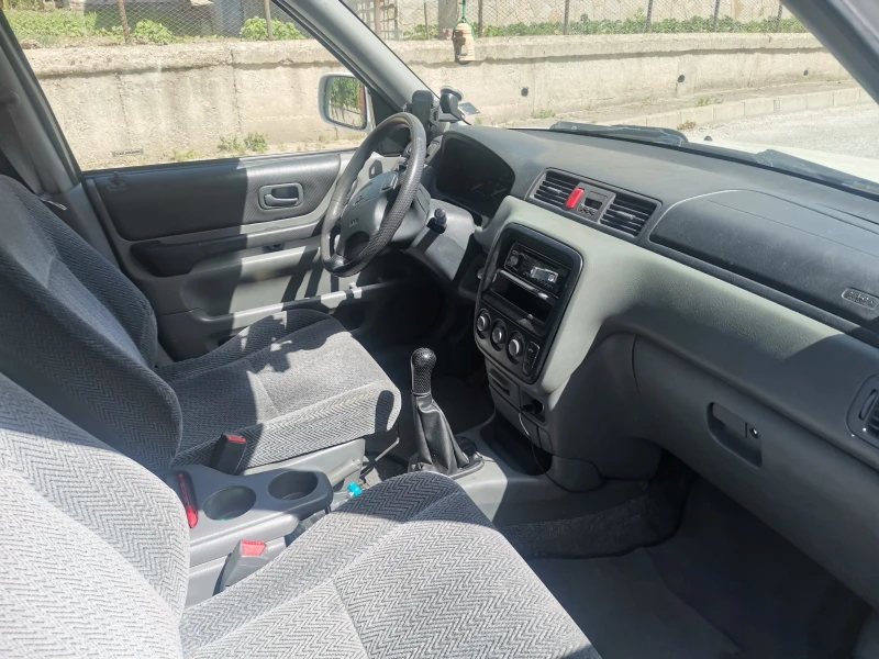 Honda Cr-v 2.0i 4x4 Газов инжекцион, снимка 5 - Автомобили и джипове - 48088613