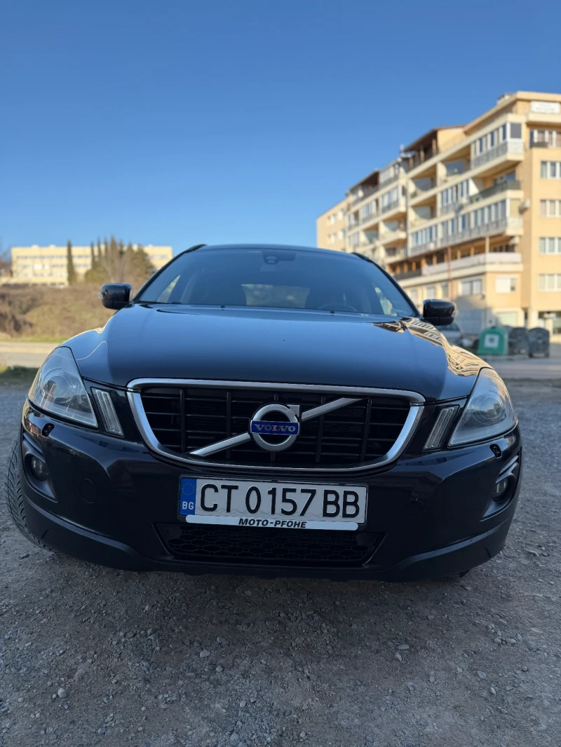 Volvo XC60, снимка 2 - Автомобили и джипове - 49545343