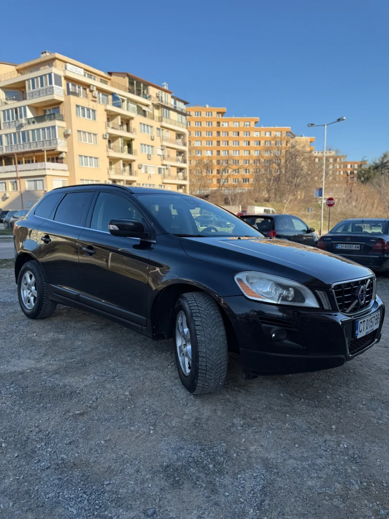 Volvo XC60, снимка 3 - Автомобили и джипове - 49545343