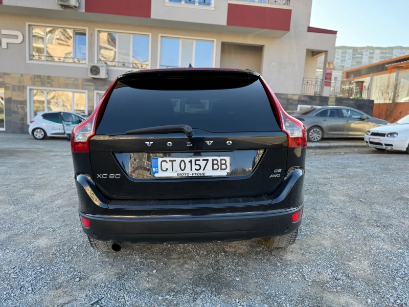 Volvo XC60, снимка 5 - Автомобили и джипове - 49545343