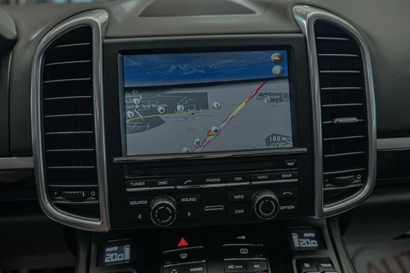 Porsche Cayenne 3.6/PDLS/PCM/PDC/Шибедах/Sport, снимка 12 - Автомобили и джипове - 51279261