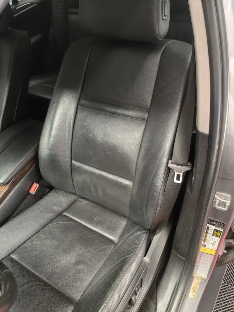 BMW X5 3.0i* НАВИ* КОЖА* ПАНОРАМА* ТЕМПОМАТ, снимка 10 - Автомобили и джипове - 52226973