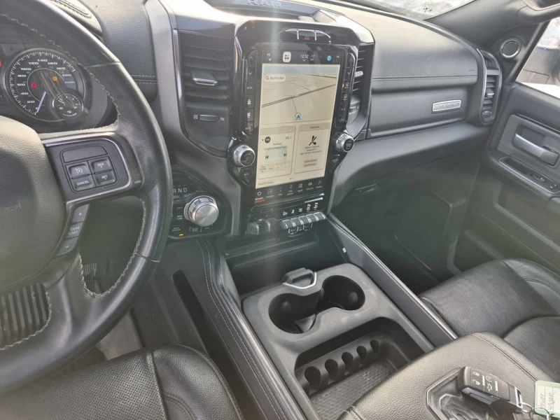 Dodge RAM 2500 * Power Wagon * CARFAX * БЕЗ ПЪРВОНАЧАЛНА ВНОСКА, снимка 9 - Автомобили и джипове - 52825905