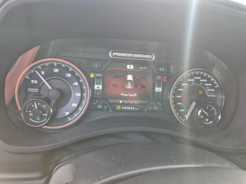 Dodge RAM 2500 * Power Wagon * CARFAX * БЕЗ ПЪРВОНАЧАЛНА ВНОСКА, снимка 8 - Автомобили и джипове - 52825905