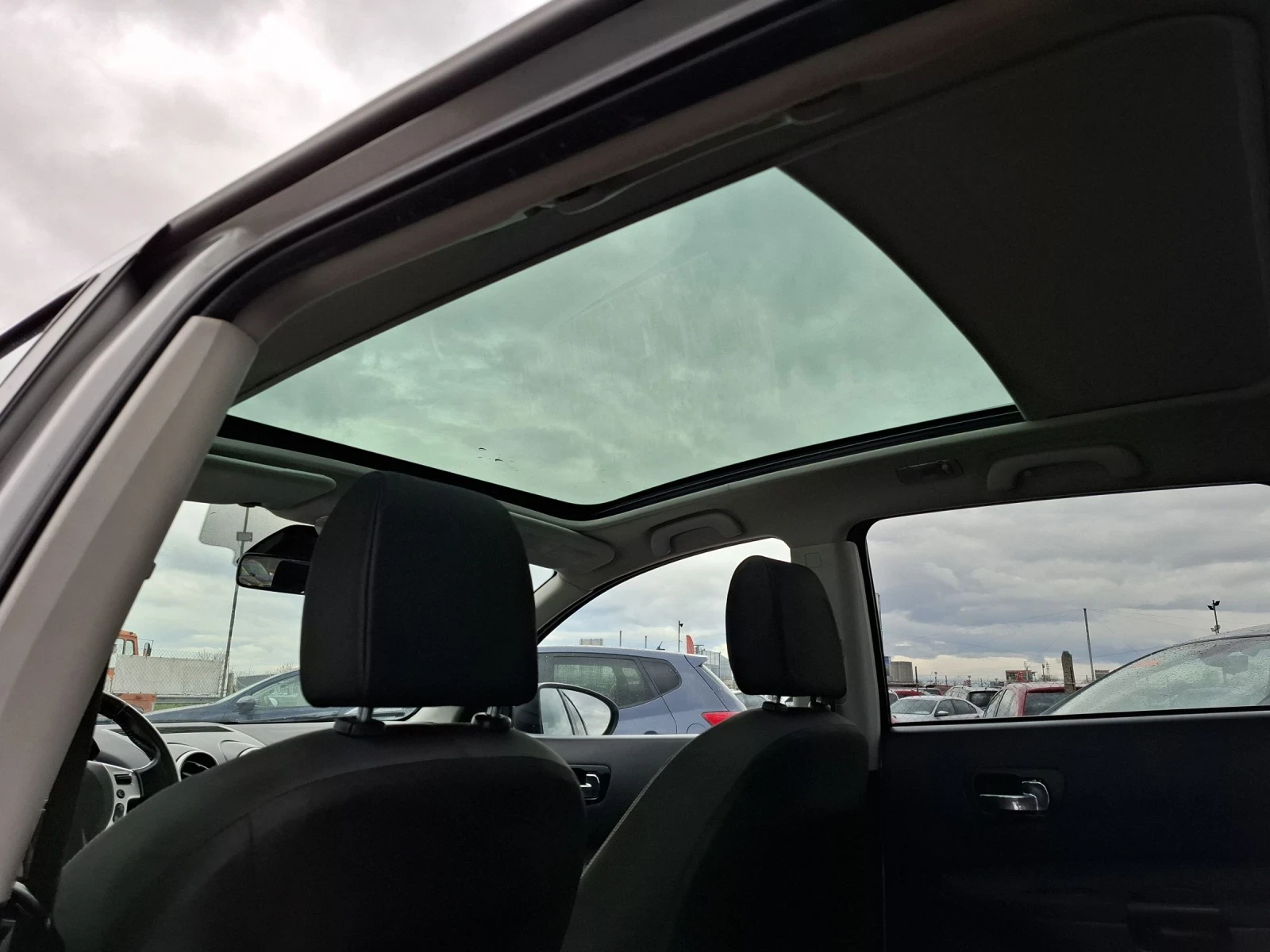 Nissan Qashqai 2.0 d-4х4 7mesta - изображение 9
