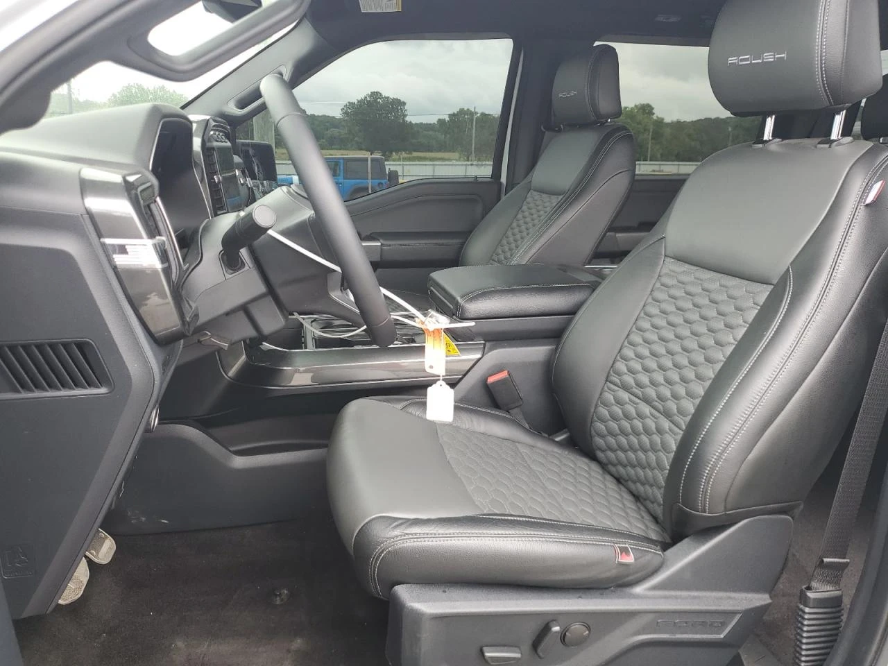 Ford F150 SUPERCREW 4X4 - изображение 7
