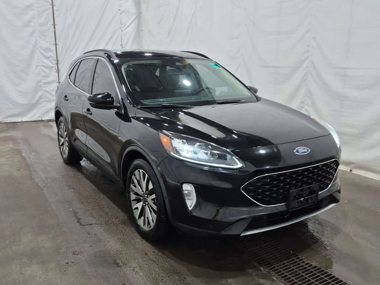 Ford Escape * TITANIUM HYBRID * REMOTE START* * ПАНОРАМА* , снимка 2 - Автомобили и джипове - 53976392