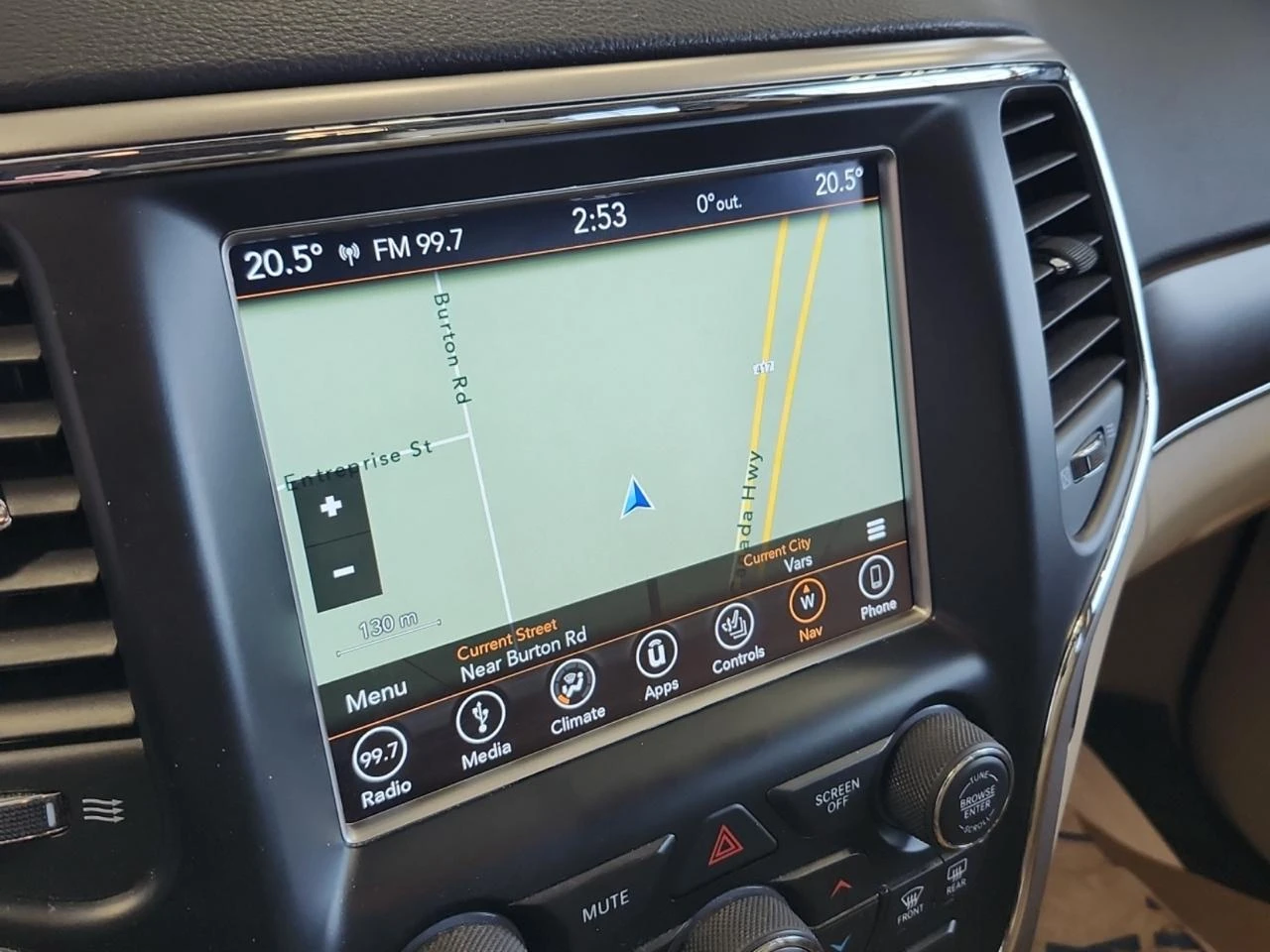 Jeep Grand cherokee Limited* Обдух* Пано* Carplay* 3.6* Alpine музика, снимка 10 - Автомобили и джипове - 53983762