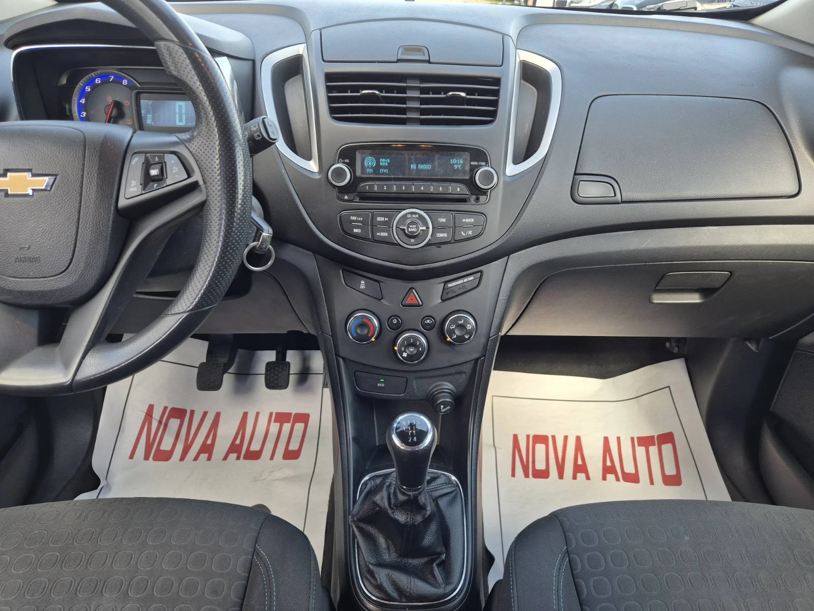 Chevrolet Trax 1.6i-200000км, снимка 9 - Автомобили и джипове - 54150539