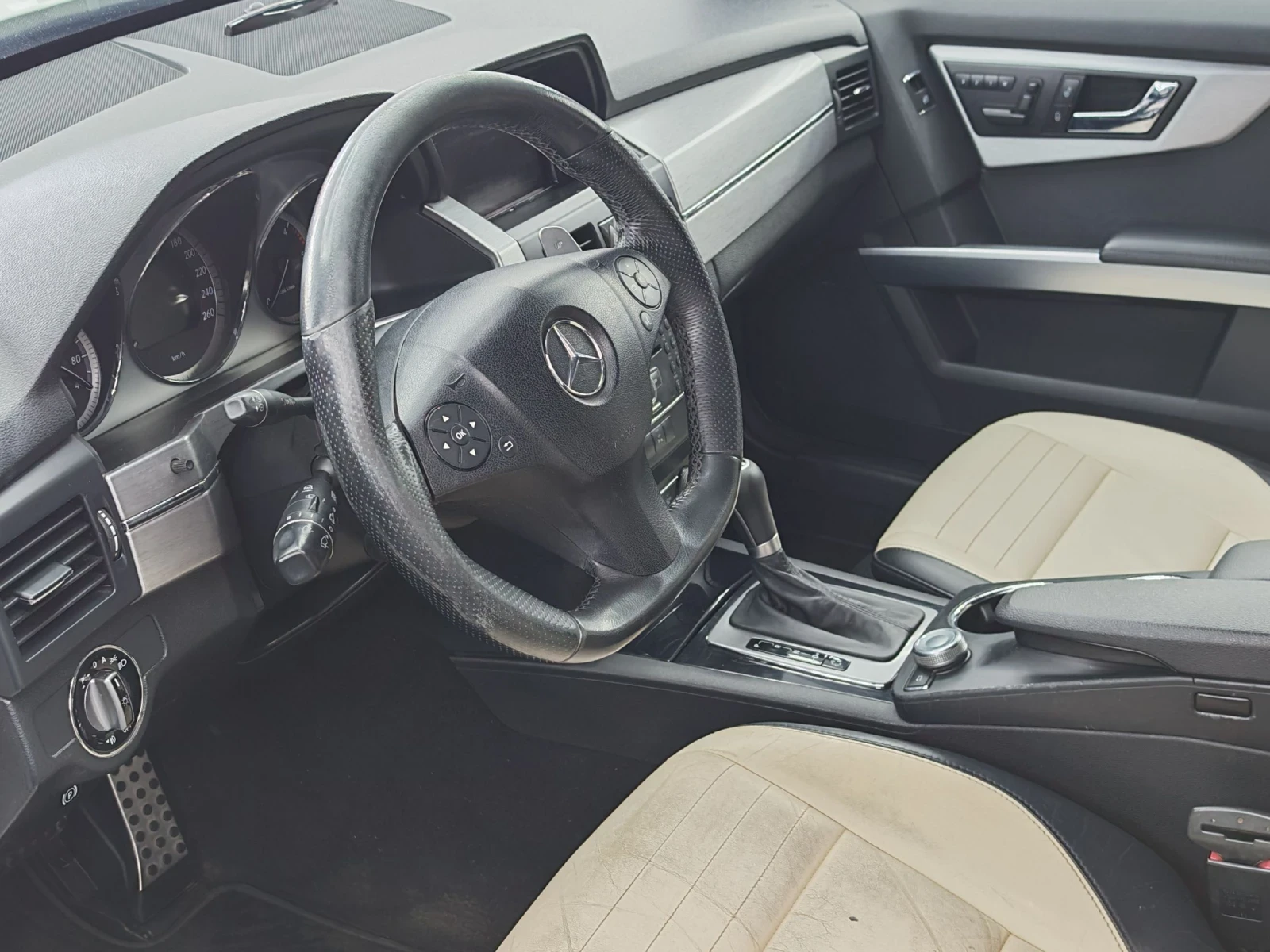 Mercedes-Benz GLK GLK 320 EDITION 1, снимка 4 - Автомобили и джипове - 54574229