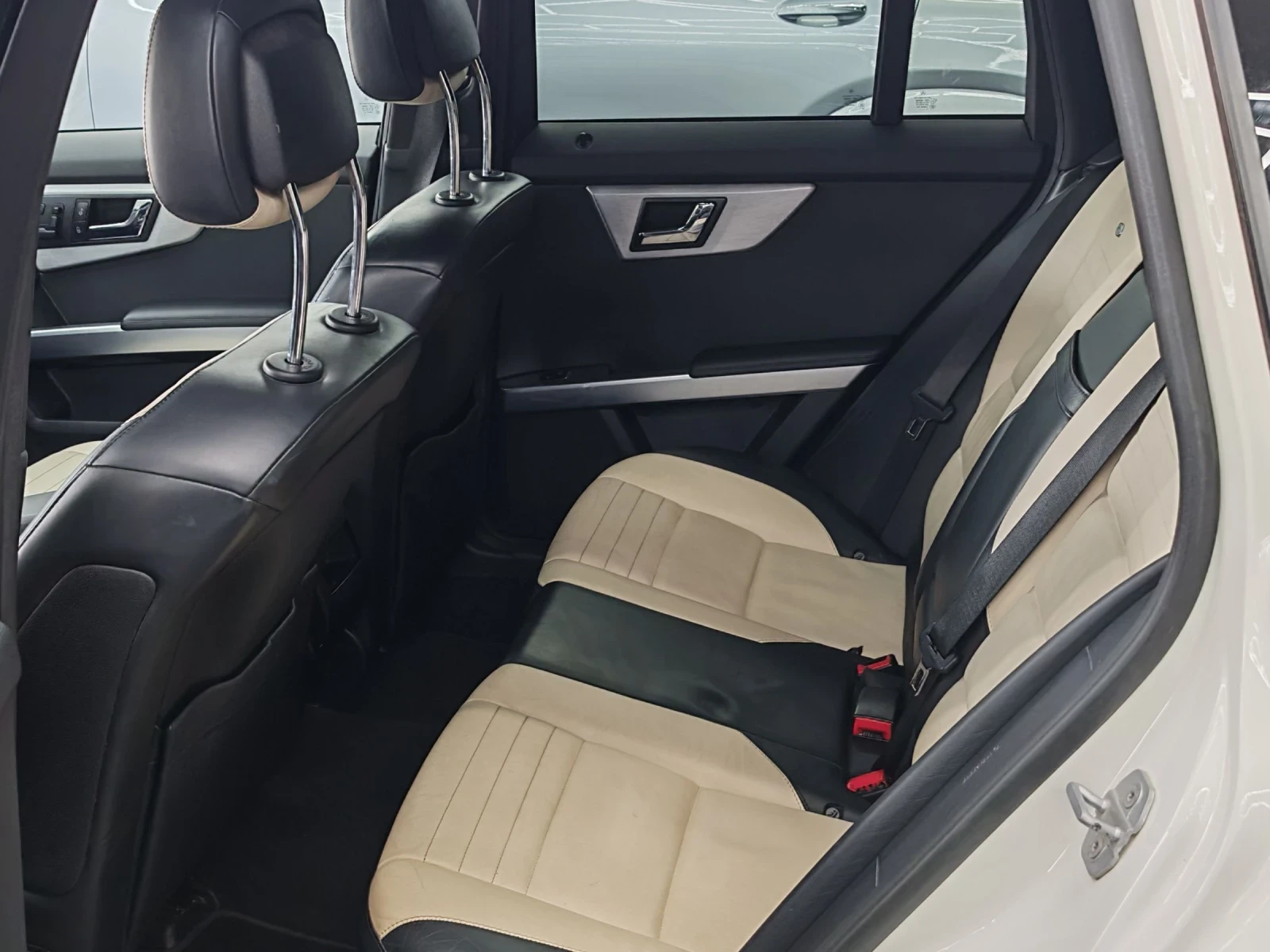 Mercedes-Benz GLK GLK 320 EDITION 1, снимка 6 - Автомобили и джипове - 54574229