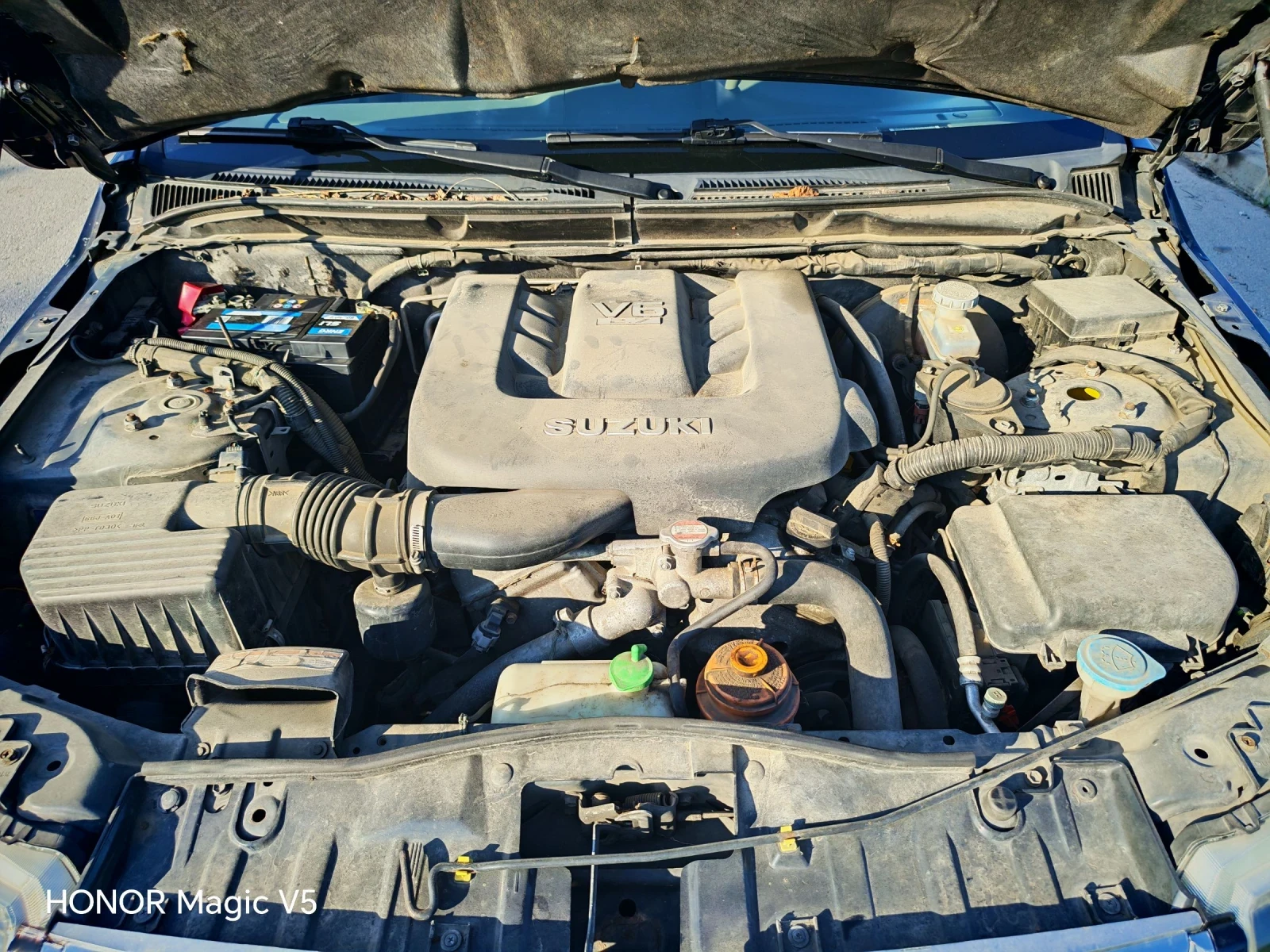 Suzuki Grand vitara 2.7V6 Automatic , всички екстри , снимка 14 - Автомобили и джипове - 54769198