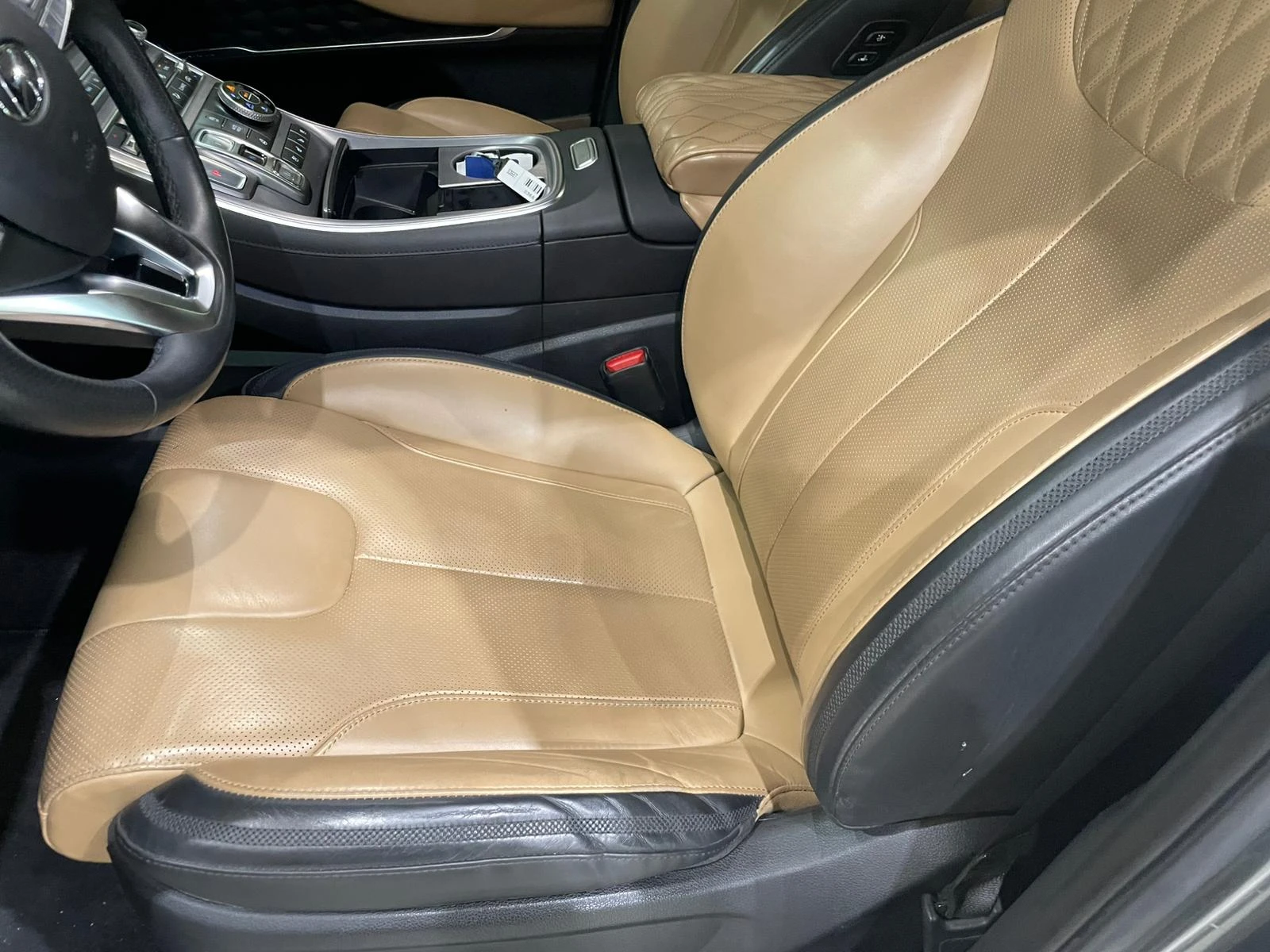Hyundai Santa fe 2.2 CRDi 4WD ! Calligraphy !, снимка 7 - Автомобили и джипове - 54947038