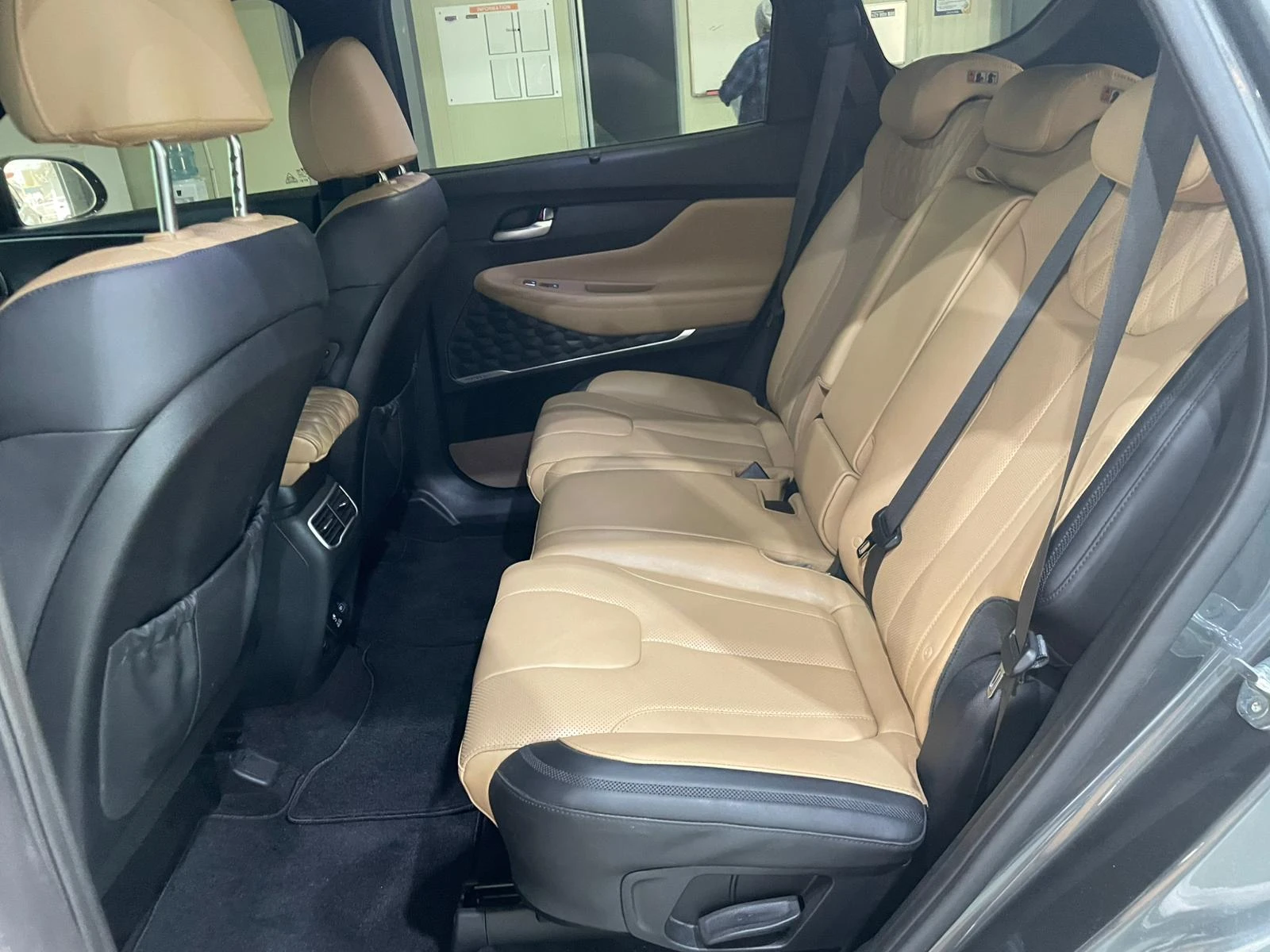 Hyundai Santa fe 2.2 CRDi 4WD ! Calligraphy !, снимка 9 - Автомобили и джипове - 54947038