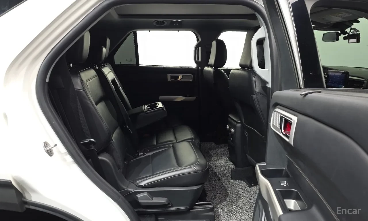 Ford Explorer 6th Generation Limited| 2.3 ECOBOOST| 4WD| LED| , снимка 12 - Автомобили и джипове - 55045906