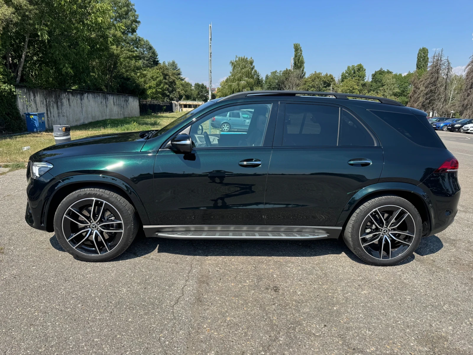 Mercedes-Benz GLE 400 d AMG Panorama 360 Burmester HeadUp Гаранция, снимка 5 - Автомобили и джипове - 55667703