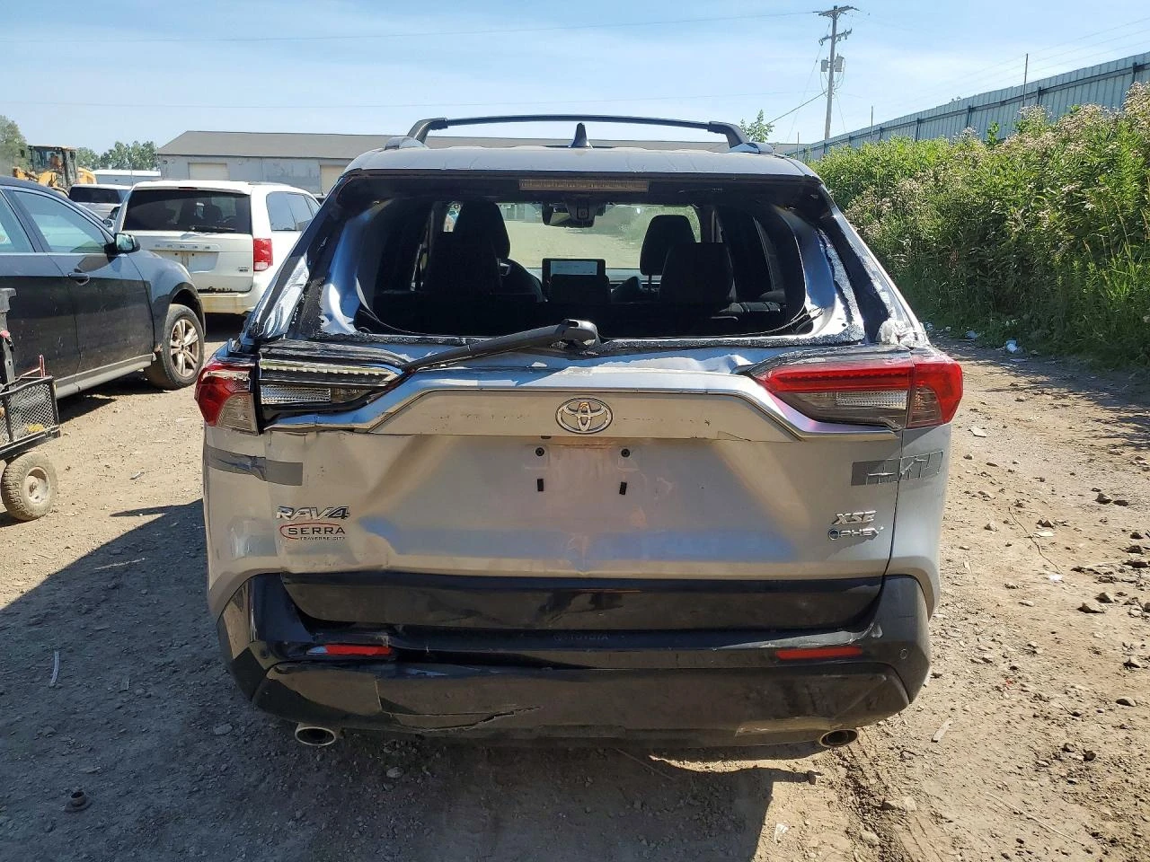 Toyota Rav4 PHEV* XSE* КОЖА* ПОДГРЕВ* ПАНО* КАМЕРА* , снимка 6 - Автомобили и джипове - 55690021