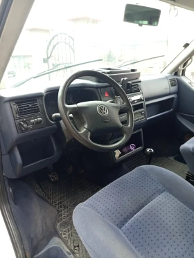 VW Caravelle, снимка 16