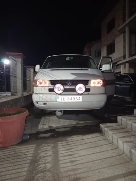 VW Caravelle, снимка 16