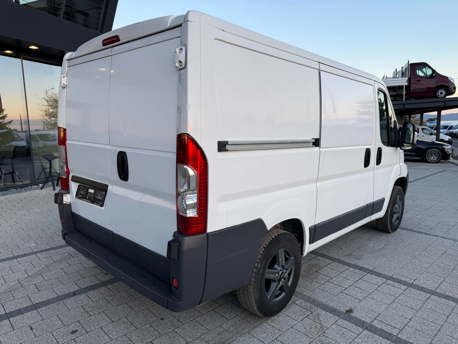 Citroen Jumper 2.2HDI L1H1 Клима - изображение 6