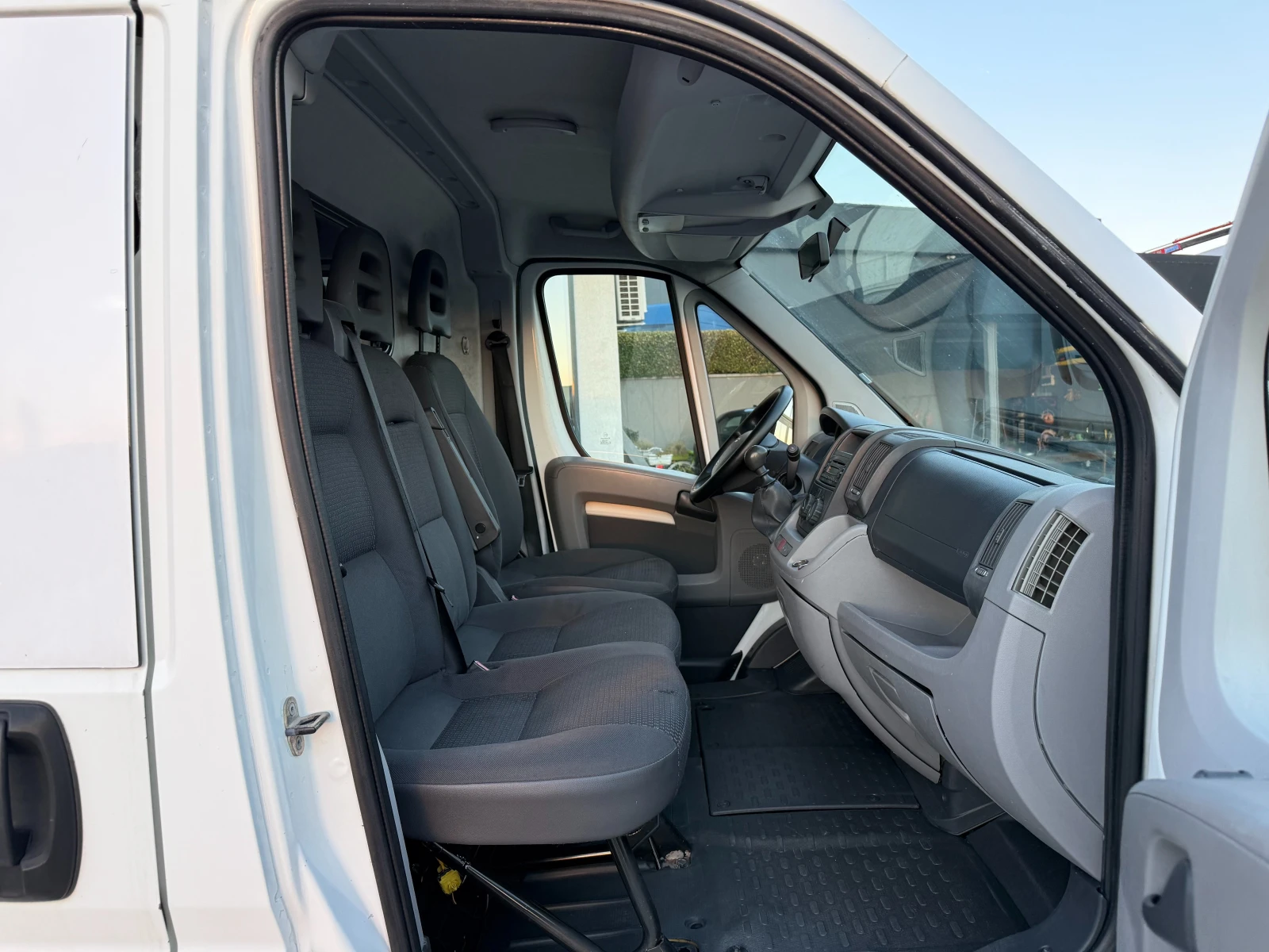 Citroen Jumper 2.2HDI L1H1 Клима - изображение 8