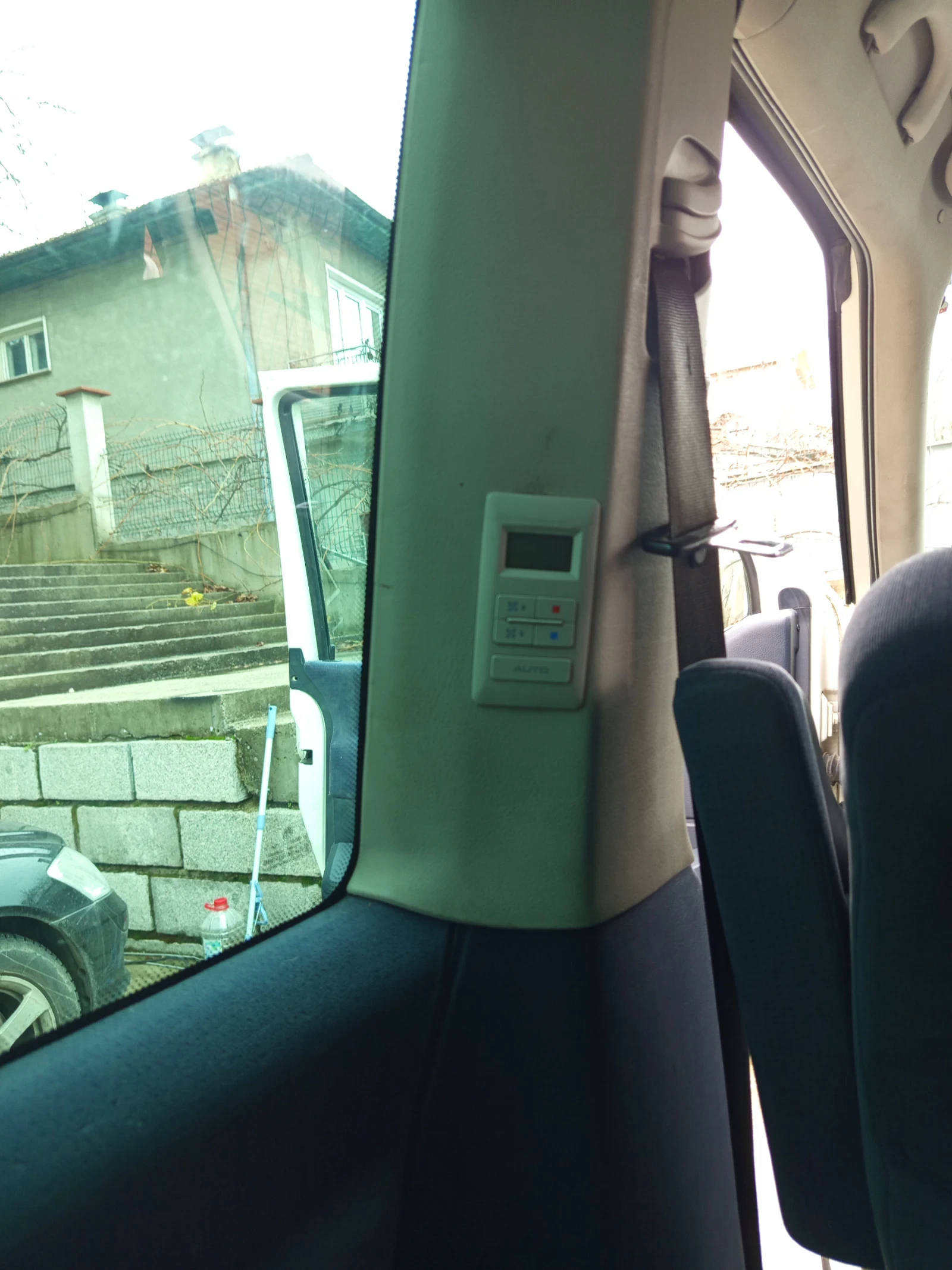 VW Caravelle  - изображение 10