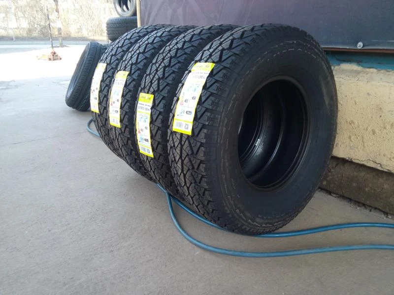 Гуми Всесезонни 215/70R16, снимка 4 - Гуми и джанти - 45649570