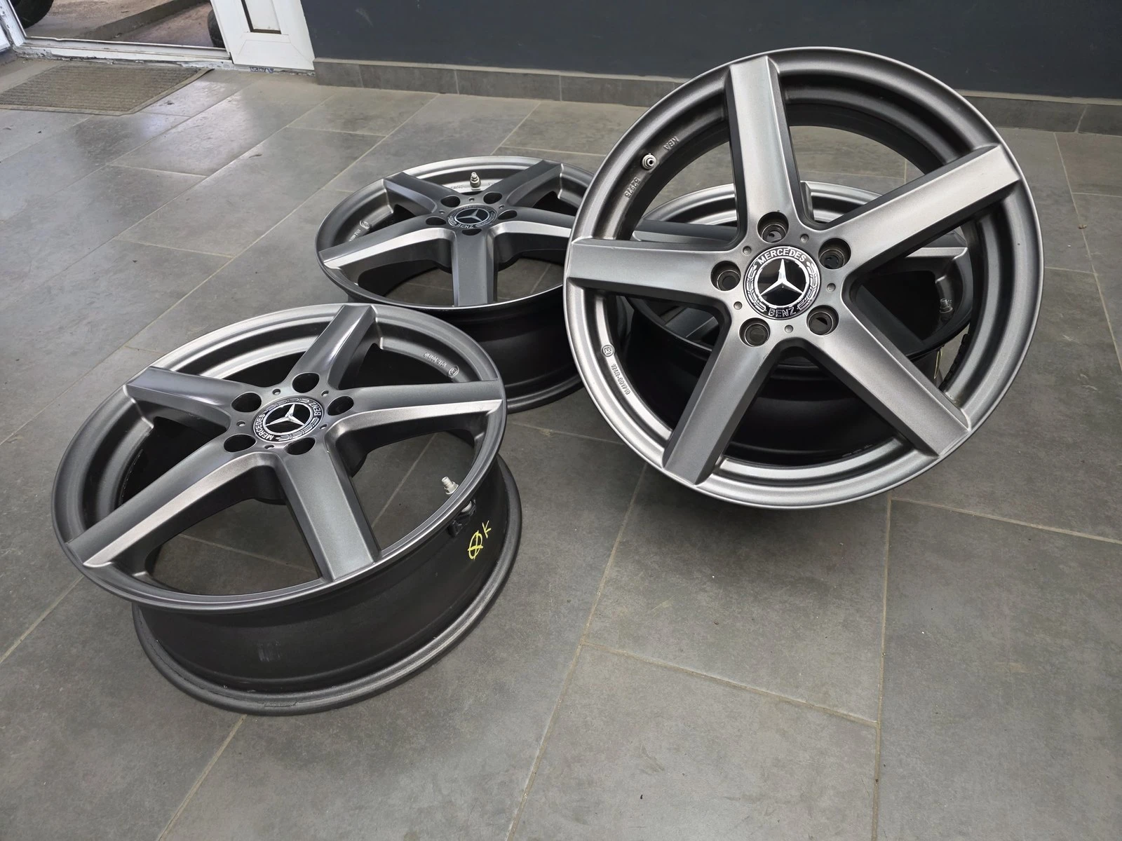 Джанти за Mercedes-Benz, снимка 2 - Гуми и джанти - 56718262
