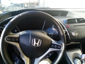 Honda Civic 1.8 бензин , снимка 6