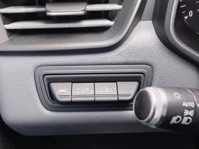 Renault Clio 1.0Tce/ 90к.с./Life/Капариран!, снимка 15