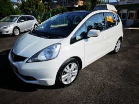 Обява за продажба на Honda Jazz Automat/Panorama/73000km./FACELIFT ~10 990 лв. - изображение 1