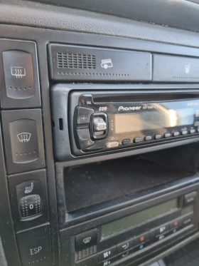 VW Sharan - 1800 € / 3520.49 лв. - 95224030 8