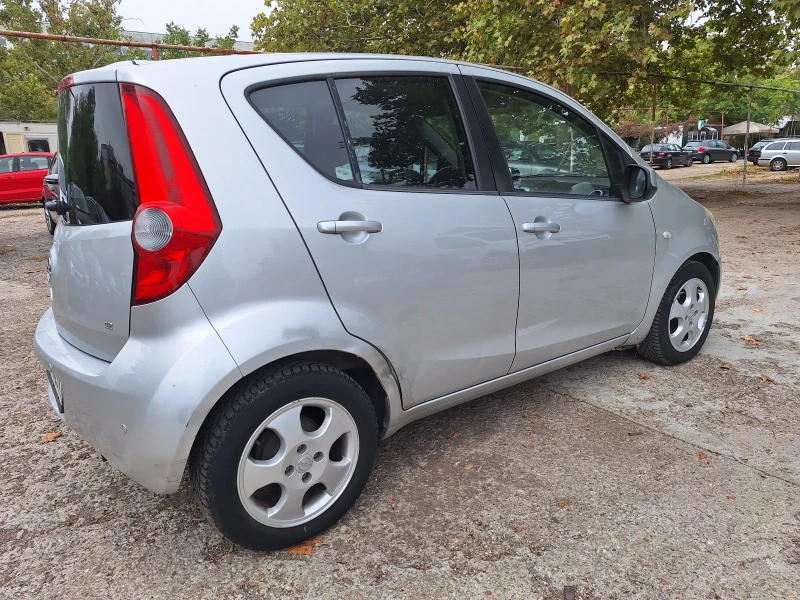 Opel Agila 1.2Бензин-4 цилиндъра, снимка 3 - Автомобили и джипове - 47277725