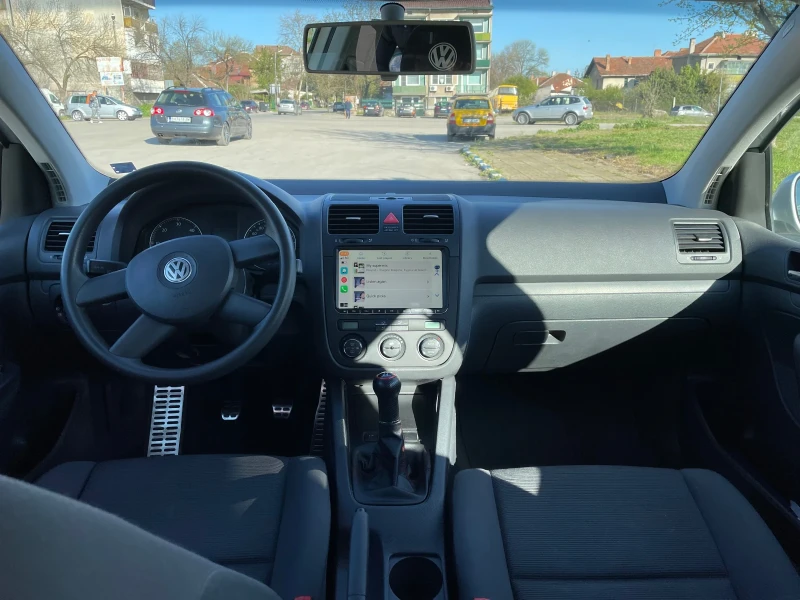 VW Golf 1.9 TDI, 105 к.с., Климатроник, снимка 10 - Автомобили и джипове - 47425924