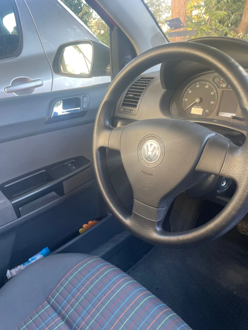 VW Polo, снимка 5 - Автомобили и джипове - 47773522