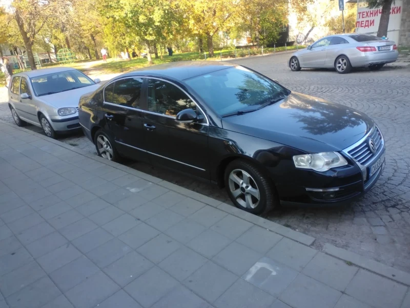 VW Passat 6, снимка 2 - Автомобили и джипове - 47826575