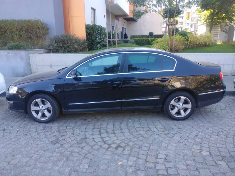 VW Passat 6, снимка 4 - Автомобили и джипове - 47826575