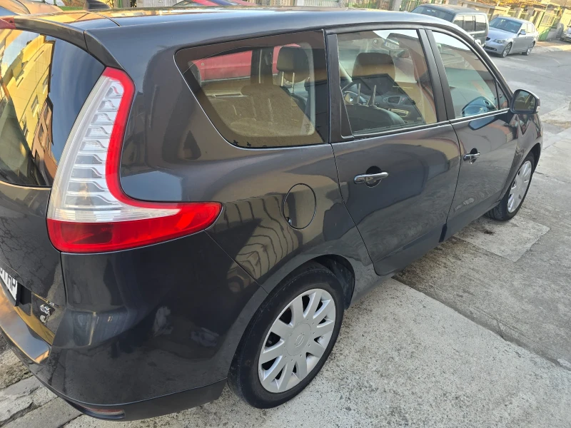 Renault Grand scenic, снимка 5 - Автомобили и джипове - 47910278